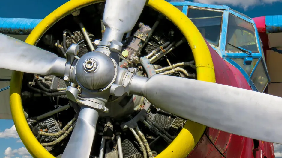 Propellerflugzeug Flugzeug Motorflugzeug